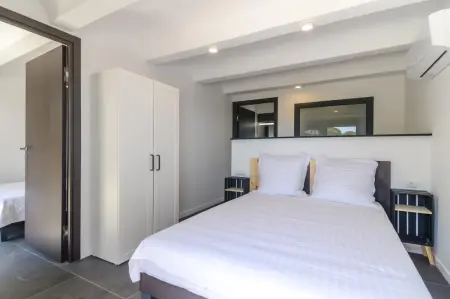 Villa en bord de mer à Lloret de Mar avec vue sur jardin et piscine - Photo 9