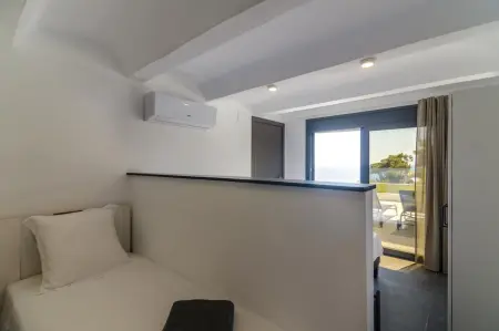 Villa en bord de mer à Lloret de Mar avec vue sur jardin et piscine - Photo 11