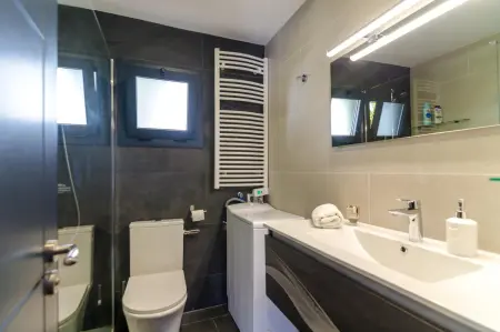 Villa en bord de mer à Lloret de Mar avec vue sur jardin et piscine - Photo 36