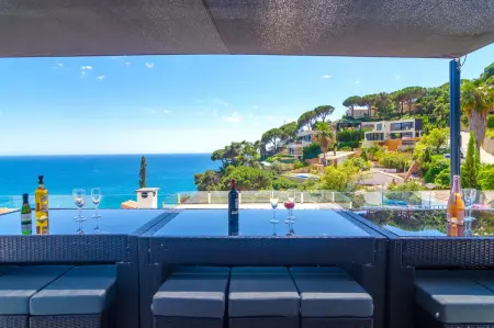 Villa en bord de mer à Lloret de Mar avec vue sur jardin et piscine - Photo 46