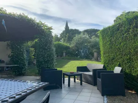 Maison spacieuse avec piscine partagée à Gassin - Photo 5