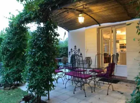 Maison spacieuse avec piscine partagée à Gassin - Photo 6