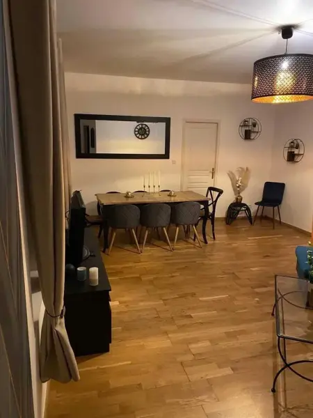 Charmante maison à Troyes avec terrasse et jardin clôturé - Photo 2