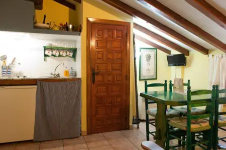 Appartement Confortable à Robledillo de Gata avec Balcon et Vue - Photo 5