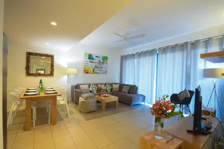 Appartement spacieux avec vue sur la mer à Roches Noires - Photo 5