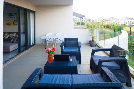 Appartement spacieux avec vue sur la mer à Roches Noires - Photo 15