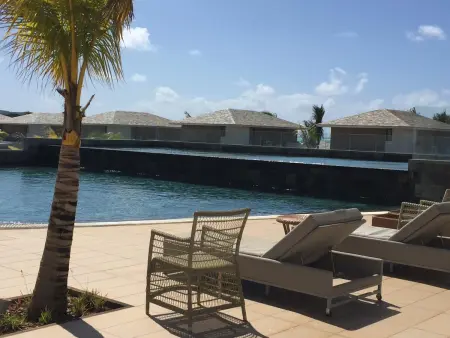 Appartement spacieux avec vue sur la mer à Roches Noires - Photo 16