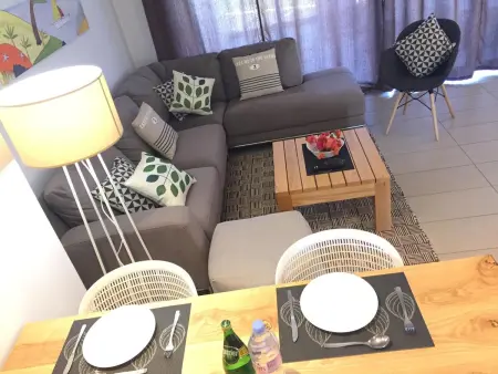 Appartement spacieux avec vue sur la mer à Roches Noires - Photo 17