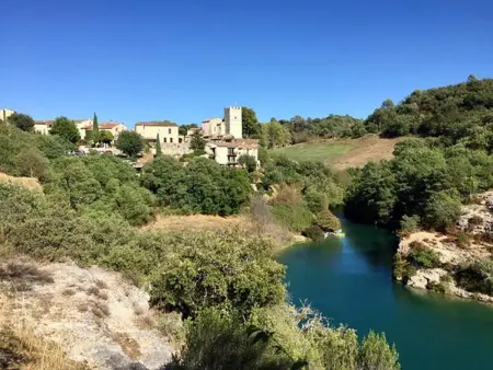 Maison charmante à Saint-Martin-de-Brômes avec piscine partagée - Photo 11