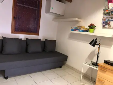 Maison charmante à Saint-Martin-de-Brômes avec piscine partagée - Photo 15