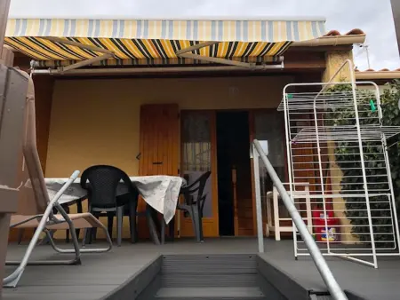 Maison charmante à Saint-Martin-de-Brômes avec piscine partagée - Photo 16