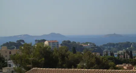 Appartement charmant à Bandol 30 m² avec vue sur la mer. - Photo 13