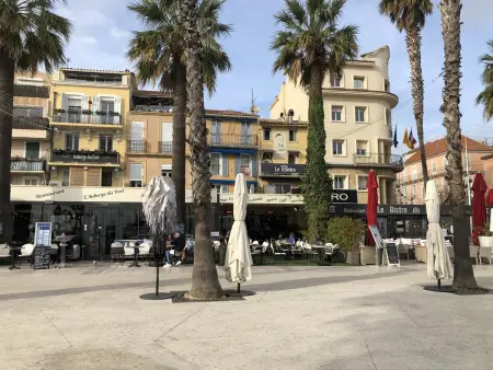Appartement charmant à Bandol 30 m² avec vue sur la mer. - Photo 18