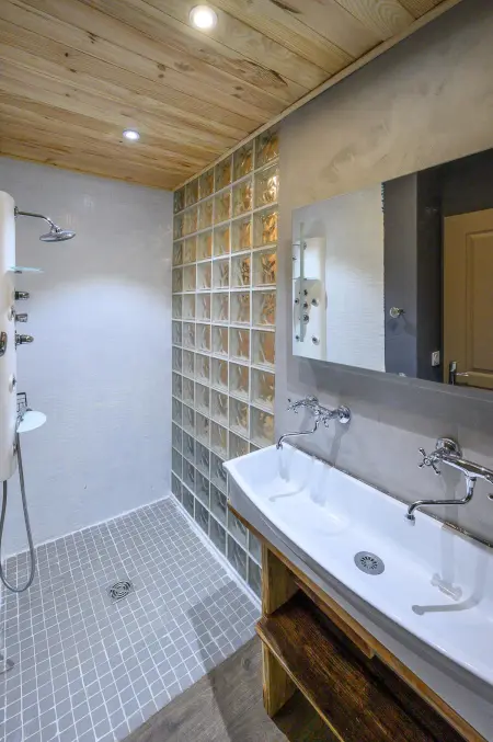 Appartement spacieux à Orcières – Vue sur la montagne. - Photo 15