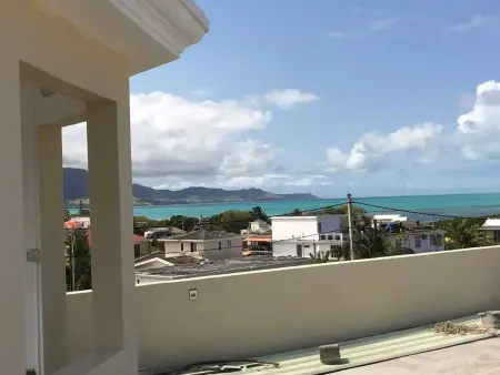 Appartement spacieux à Mahébourg avec vue sur la mer - Photo 10