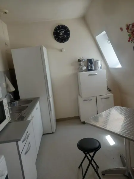Appartement charmant Paris XVIIe - 27 m² - Vue sur la ville - Photo 10