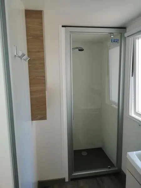 Bungalow charmant à Condrieu avec piscine partagée conviviale - Photo 18