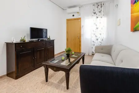 Appartement élégant à Torrevieja avec piscine partagée - Photo 7
