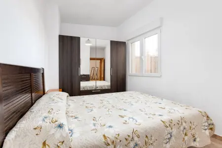 Appartement élégant à Torrevieja avec piscine partagée - Photo 12