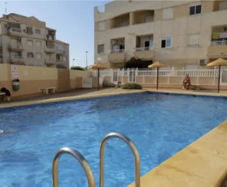 Appartement élégant à Torrevieja avec piscine partagée - Photo 22