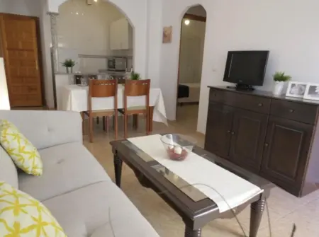 Appartement élégant à Torrevieja avec piscine partagée - Photo 23
