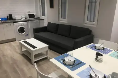 Appartement confortable au cœur de León, 35 m², parfait pour 4 pers. - Photo 2
