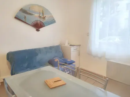 Appartement agréable à Jonzac de 35 m² avec parking privé - Photo 2
