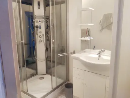 Appartement agréable à Jonzac de 35 m² avec parking privé - Photo 9