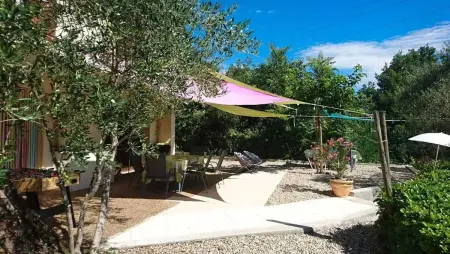 Villa chaleureuse en sud Ardèche avec piscine privée 200 m² - Photo 3