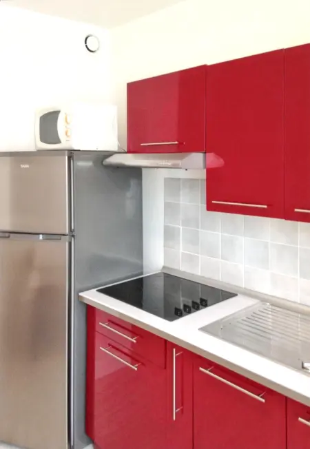 Appartement accueillant à Néris-les-Bains - 35 m², terrasse agréable - Photo 6