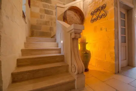 Villa exceptionnelle à In-Nadur avec piscine privée. - Photo 24