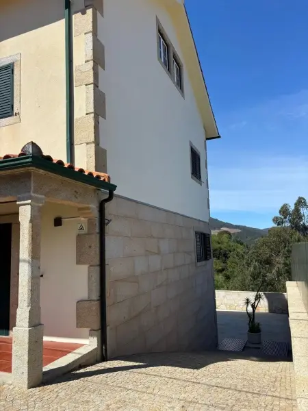 Villa élégante à Ponte de Lima avec piscine privée - Photo 15