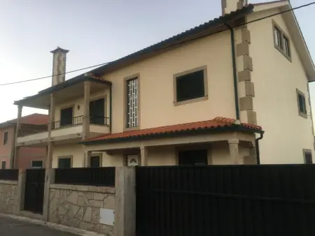 Villa élégante à Ponte de Lima avec piscine privée - Photo 16