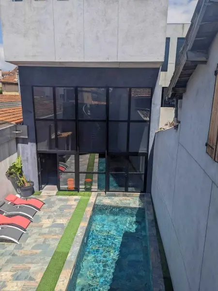 Villa élégante à Marseille avec grande piscine privée - Photo 1