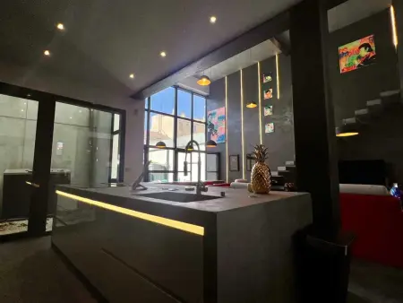 Villa élégante à Marseille avec grande piscine privée - Photo 16