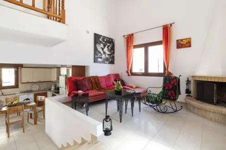 Villa ensoleillée à Kolympia avec piscine privée - Photo 4