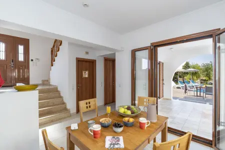 Villa ensoleillée à Kolympia avec piscine privée - Photo 6
