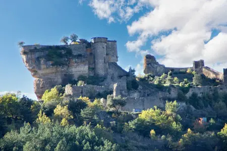 Maison pittoresque à Mostuéjouls avec vue sur la montagne - Photo 14