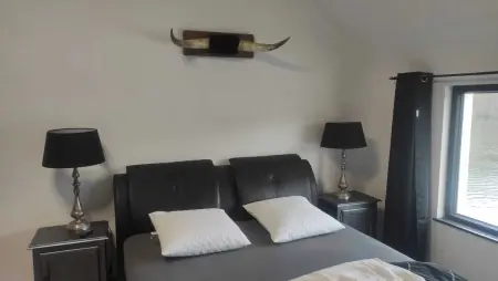 Villa spacieuse avec vue sur la Meuse et équipements complets - Photo 24