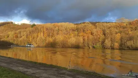 Villa spacieuse avec vue sur la Meuse et équipements complets - Photo 58