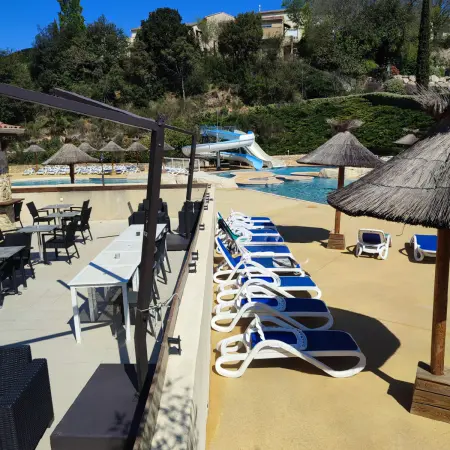 Maison charmante à Salavas avec piscine et jardin - Photo 4