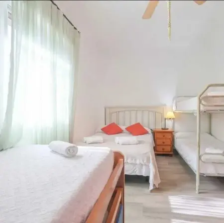 Villa spacieuse à Guillena avec jardin et piscine privée - Photo 19