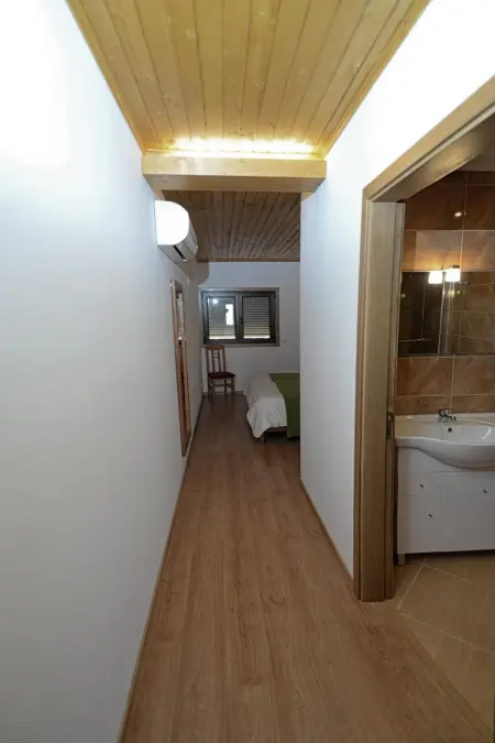 Grande Villa Contemporaine à Celorico de Basto avec Piscine Privée - Photo 6