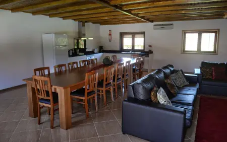 Grande Villa Contemporaine à Celorico de Basto avec Piscine Privée - Photo 16