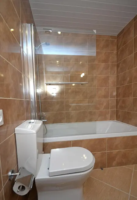 Grande Villa Contemporaine à Celorico de Basto avec Piscine Privée - Photo 22