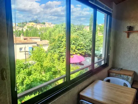 Studio douillet à Gréoux-les-Bains - 30 m² - Terrasse - Photo 1