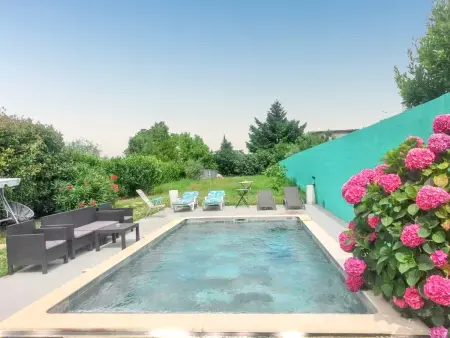 Villa spacieuse avec piscine à Saint-Fons, Villa 8 personnes à Saint Fons - Photo 3