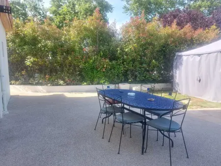 Villa spacieuse avec piscine à Saint-Fons, Villa 8 personnes à Saint Fons - Photo 8