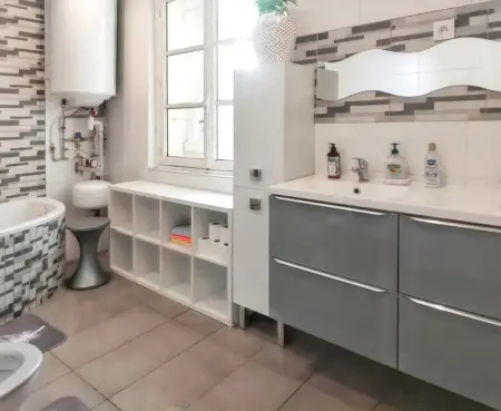 Villa spacieuse avec piscine à Saint-Fons, Villa 8 personnes à Saint Fons - Photo 21