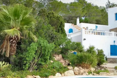 Villa sophistiquée à Sant Josep de sa Talaia avec piscine privée - Photo 24